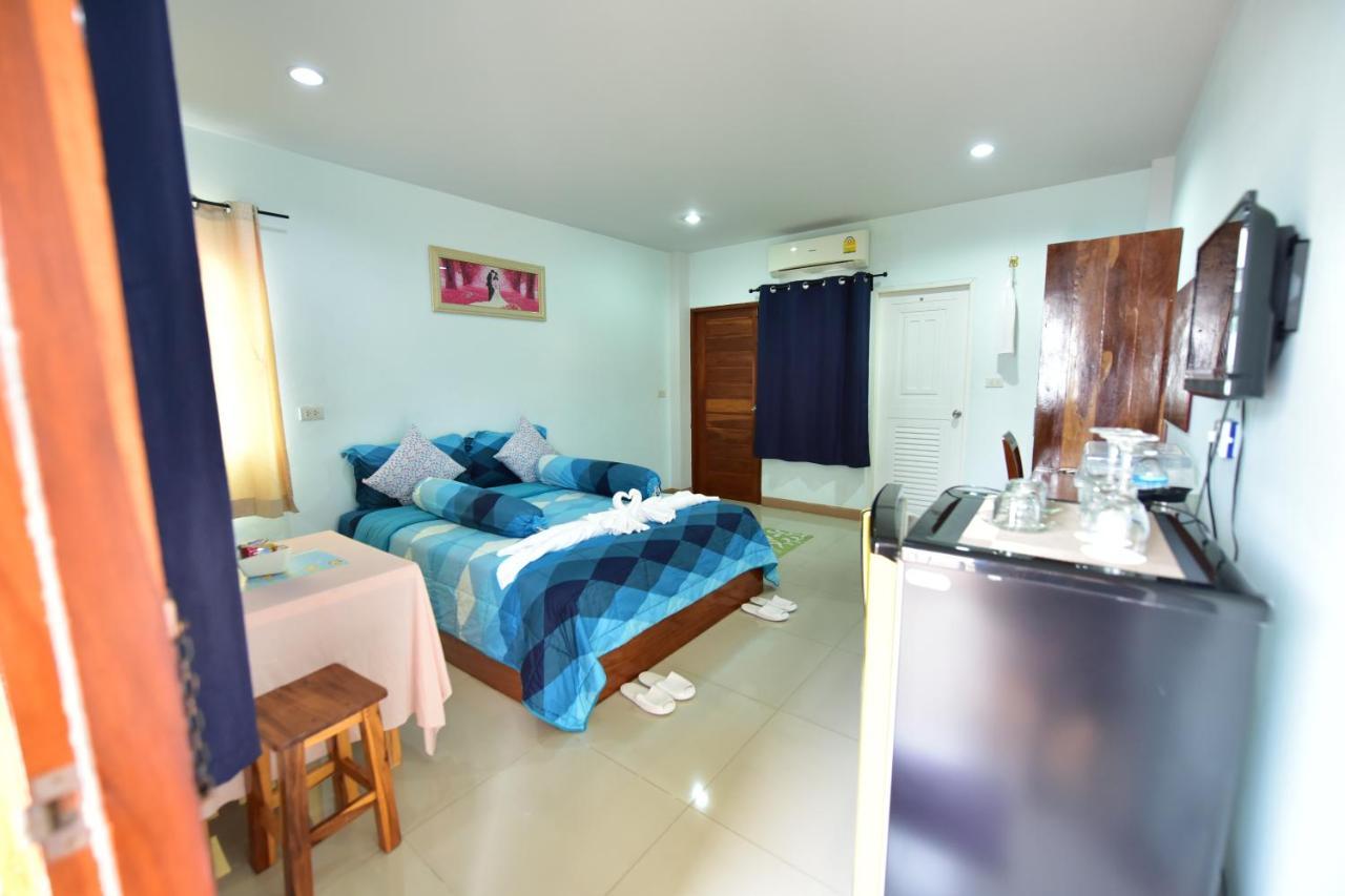 Kt Knight Hotel Szurin Kültér fotó