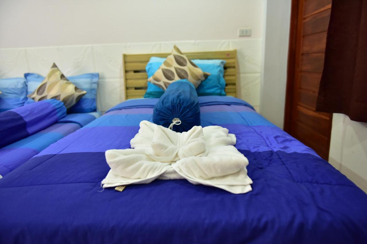 Kt Knight Hotel Szurin Kültér fotó